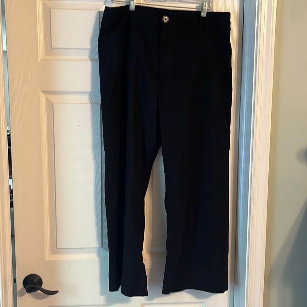 Anthropologie black Maeve Collette pant size 34
